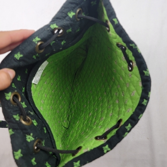 NWT Taylor Layne quilted black and green backpack - Picture 5 of 6